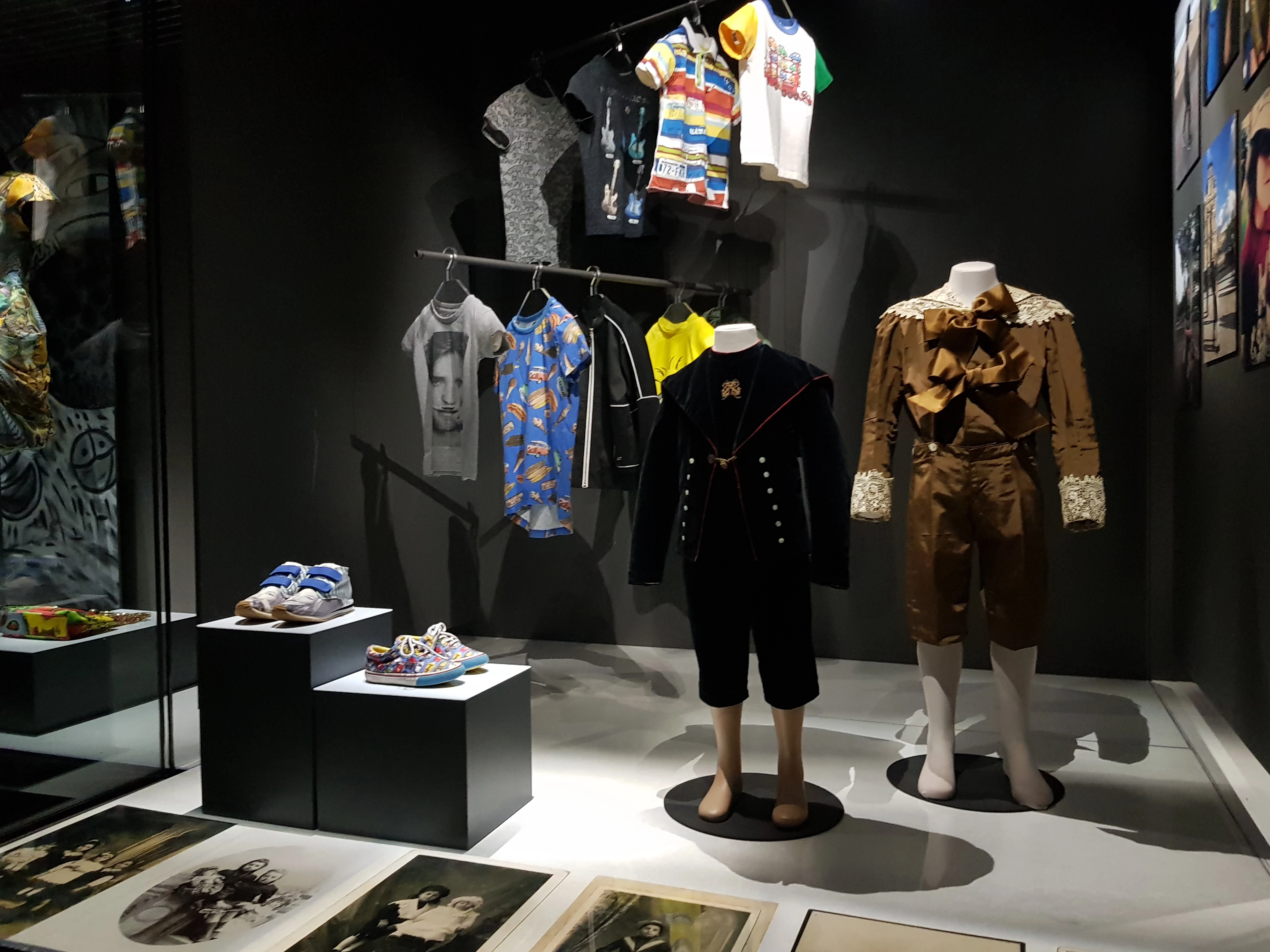 exhibition detail